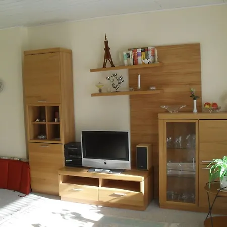 Donner Apartment *